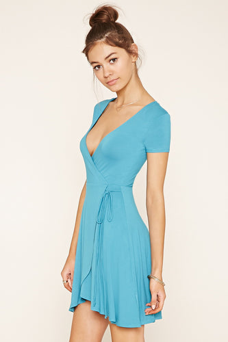 Zllison Pleated Dip Hem Dress in Blue